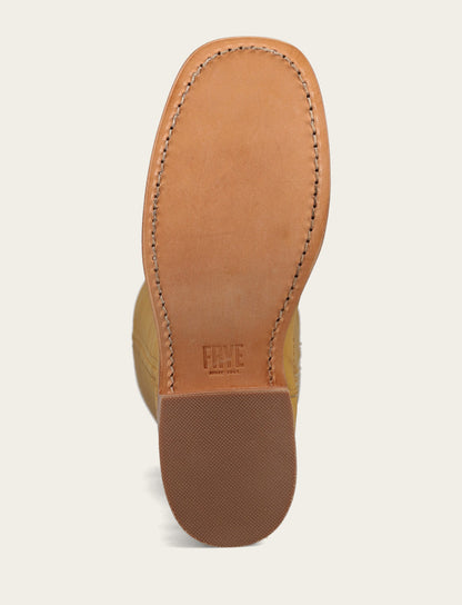 Frye Value | Women's Banana Campus 14L Boots