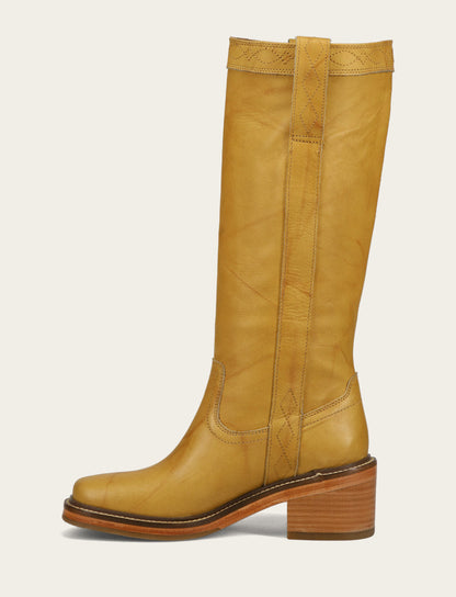 Frye Popular | Women's Banana Kate Pull On Wide Calf Tall Boots