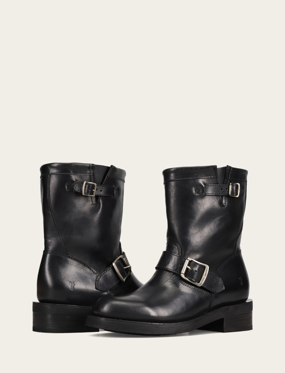 Frye Smart Buy | Women's Black Viv Short Engineer Boot