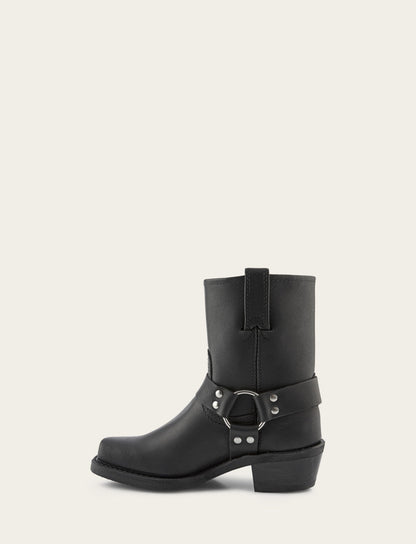Frye Trending | Women's Black Harness 8R Boots
