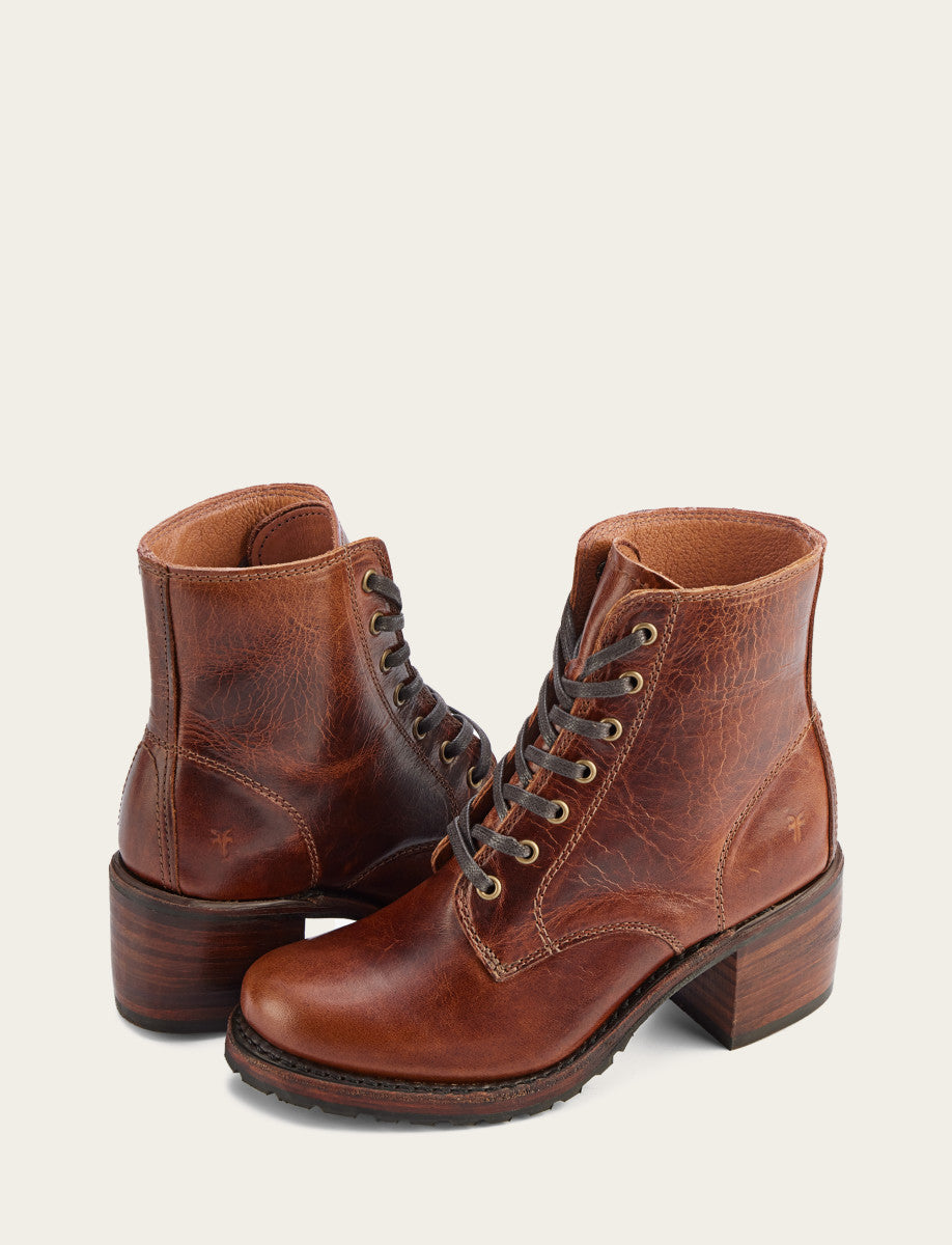 Frye Essential | Women's Cognac Sabrina 6G Lace Up Boots