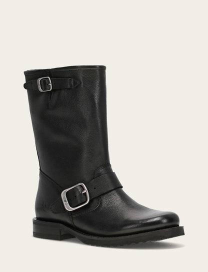 Frye Latest | Veronica Flex Short