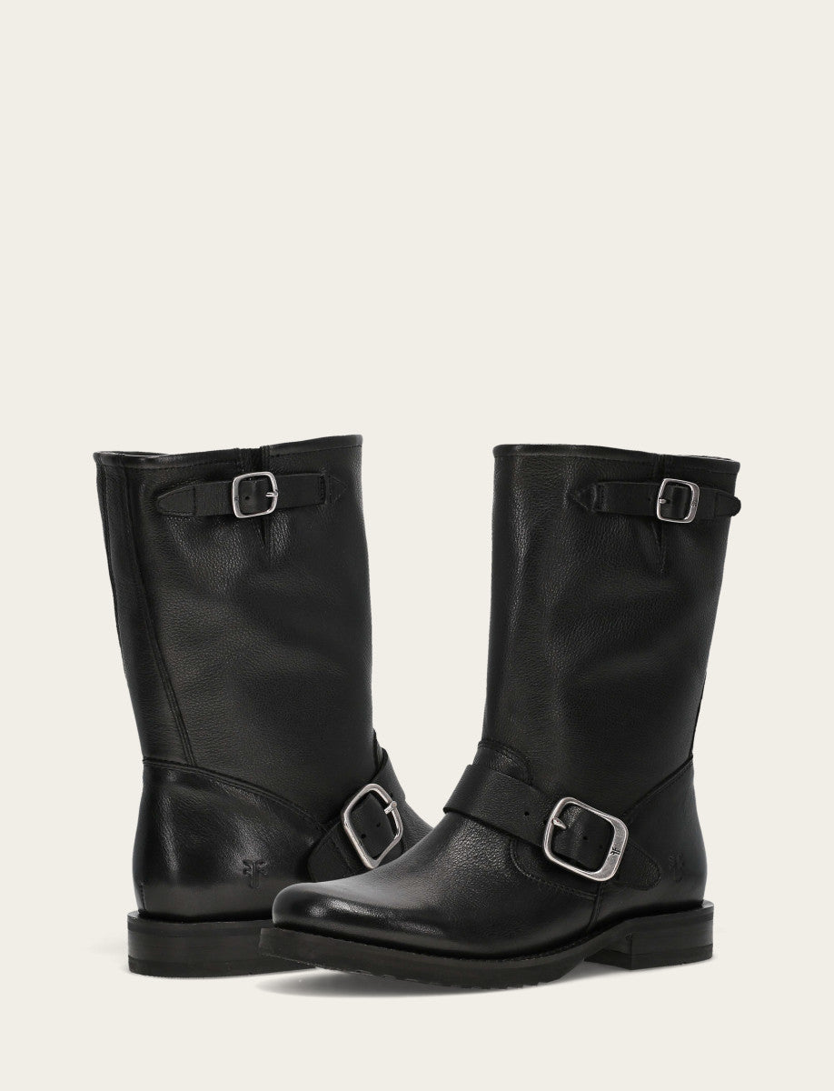 Frye Latest | Veronica Flex Short