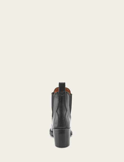Frye Sale | Women's Black Sabrina Chelsea Boots