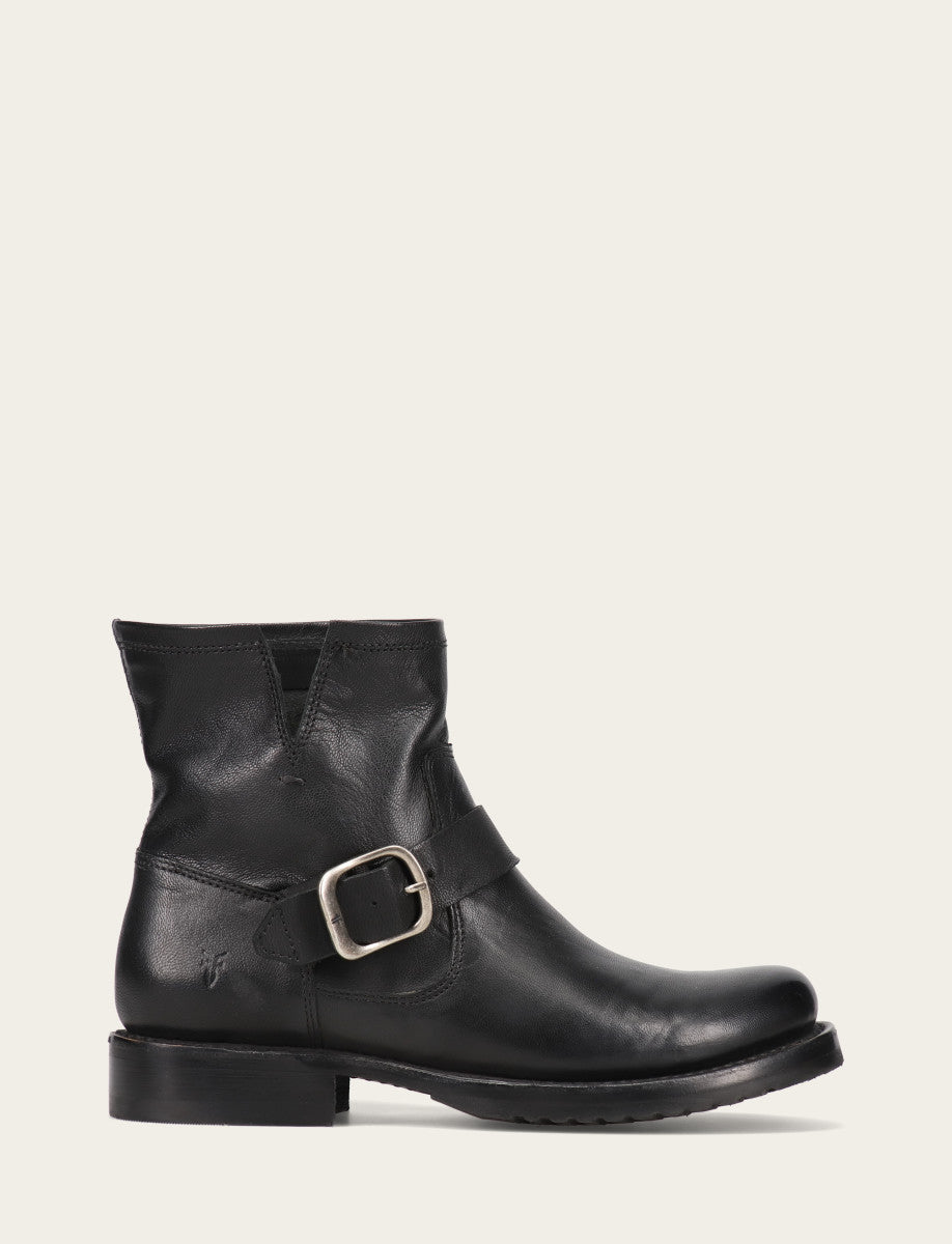 Frye Recommended | Women's Black Veronica Flex Booties