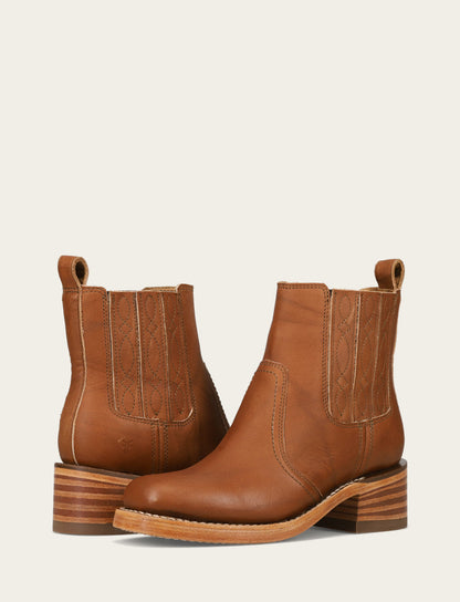 Frye Top Pick | Women's Saddle Campus Chelsea Booties
