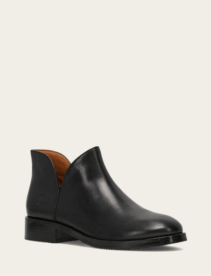 Frye Essential | Women's Black Melissa Shootie 2 Boot