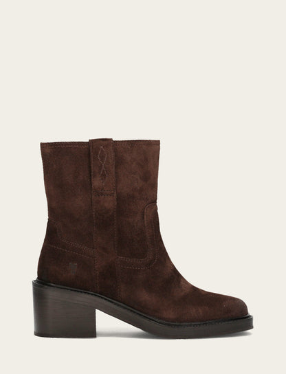 Frye Best Seller | Women's Chocolate Kate Short Inside Zip Boot