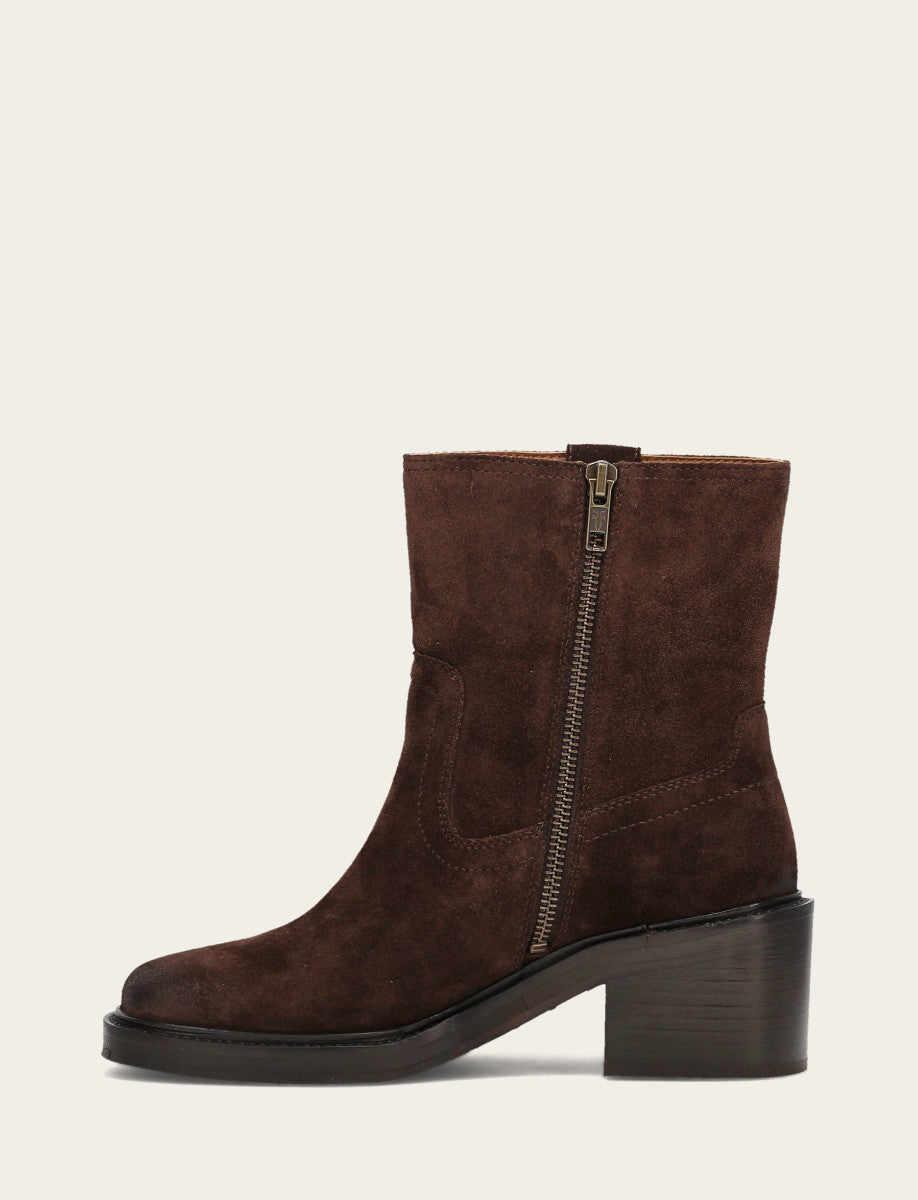 Frye Best Seller | Women's Chocolate Kate Short Inside Zip Boot