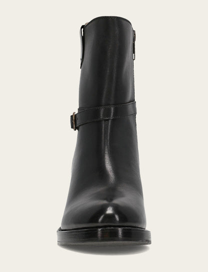 Frye Deals | Women's Black Rylee Belted Inside Zip Boot