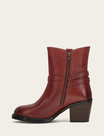 Frye Top Pick | Women's Cranberry Rylee Belted Inside Zip Boot