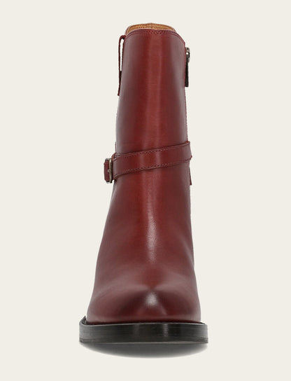 Frye Top Pick | Women's Cranberry Rylee Belted Inside Zip Boot