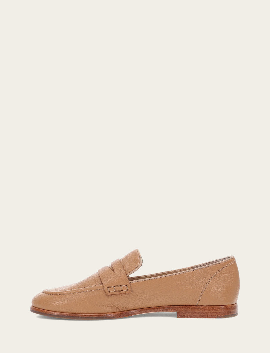 Frye Trusted | Women's Tan Faith Loafer Loafers