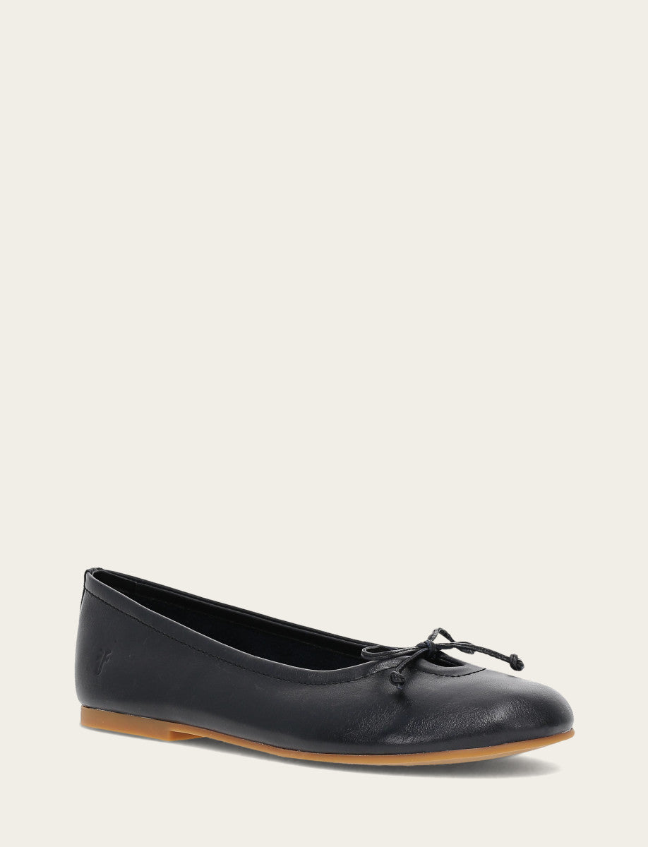 Frye Essential | Women's Black Emma Ballet Flats
