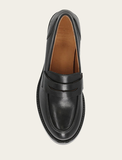 Frye Trending | Women's Black Rylee Loafer