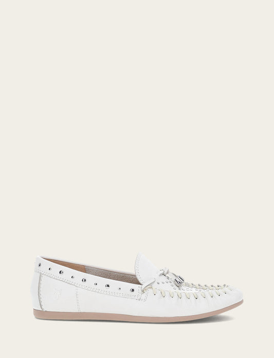 Frye Essential | Women's White Naya Stud Moc Loafers