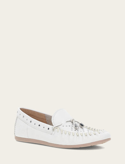 Frye Essential | Women's White Naya Stud Moc Loafers