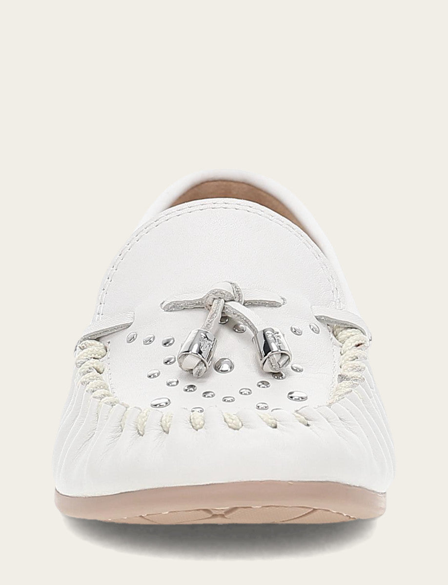 Frye Essential | Women's White Naya Stud Moc Loafers