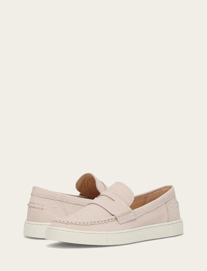 Frye Classic | Women's Ivory Ivy Loafer Loafers