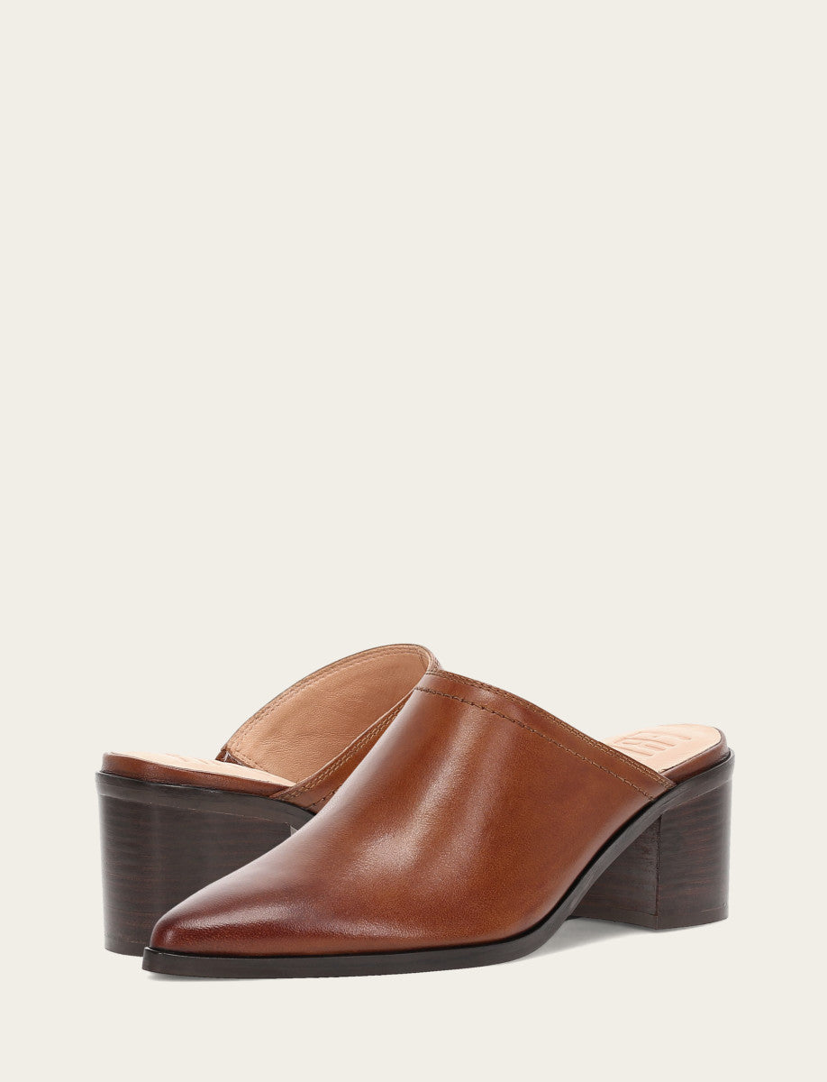 Frye Classic | Women's Cinnamon Sadie Mules