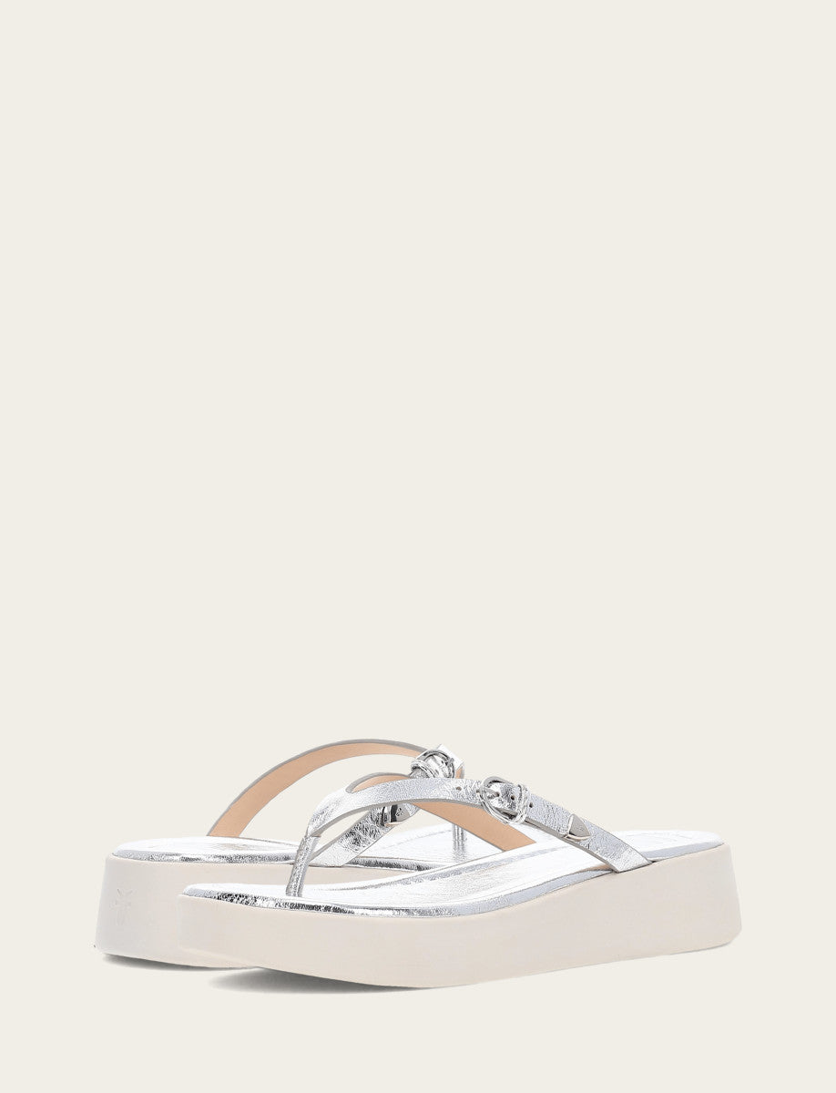 Frye Essential | Women's Silver Maya Buckle Thong Sandals