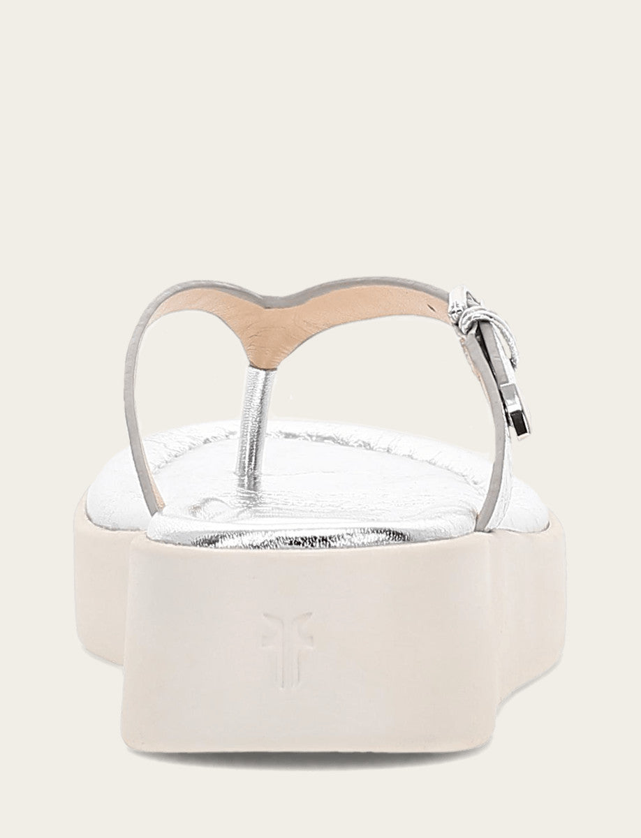 Frye Essential | Women's Silver Maya Buckle Thong Sandals