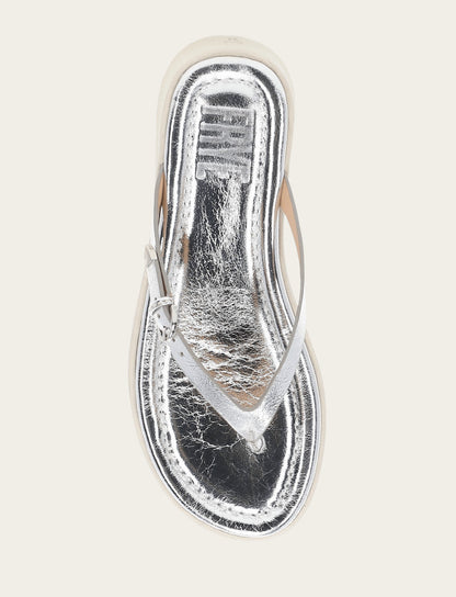 Frye Essential | Women's Silver Maya Buckle Thong Sandals