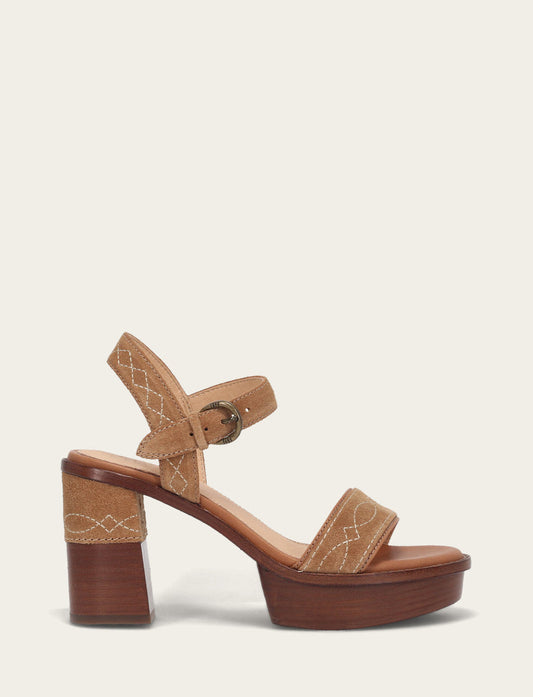 Frye Great Value | Women’s Almond Pipa Woodstock Sandals