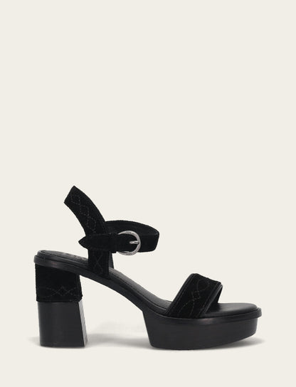 Frye Trusted | Women’s Black Pipa Woodstock Sandals