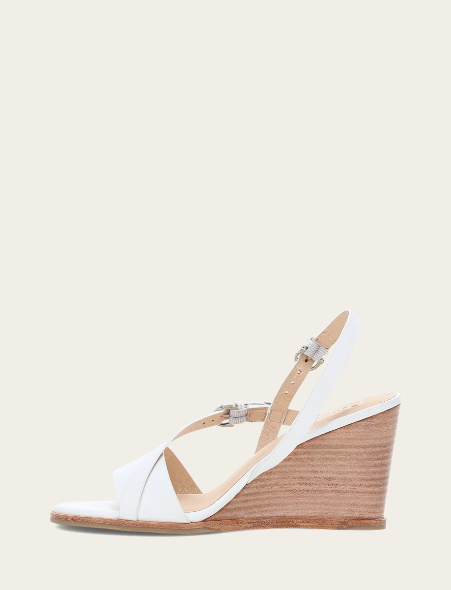 Frye Value | Women's White Rachel Buckle Sandals