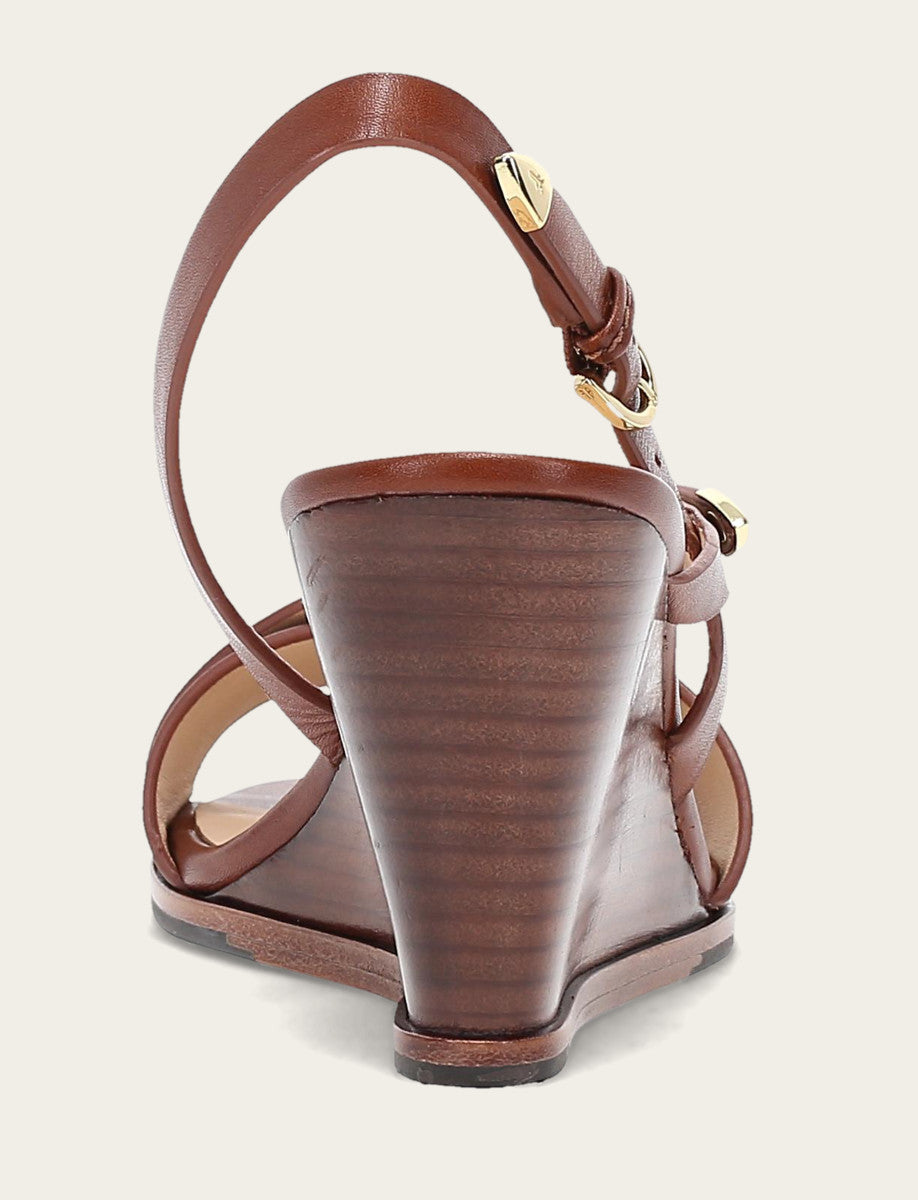 Frye Essential | Women's Cinnamon Rachel Buckle Sandals