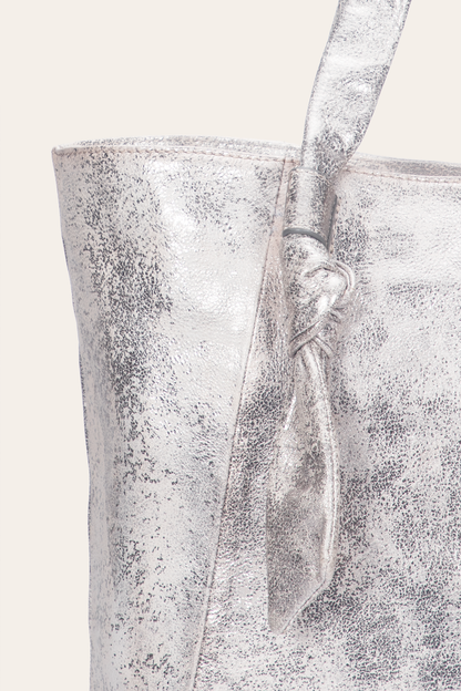 Frye Latest | Women's Nora Knotted Tote Bag