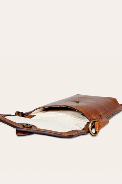 Frye Deals | Melissa Cognac Phone Pouch