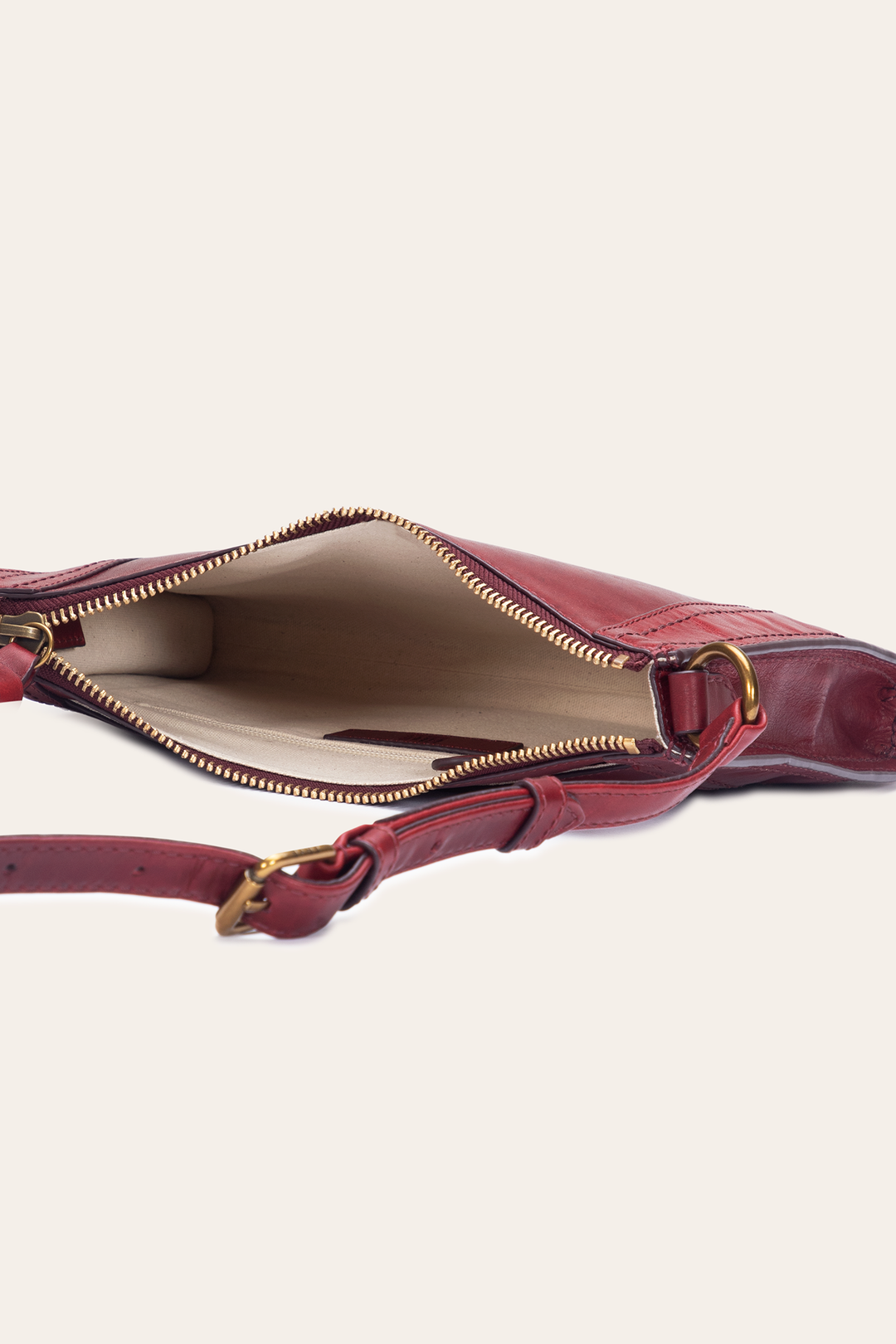 Frye Special Offer | Berry Lacquer Melissa Zip Crossbody