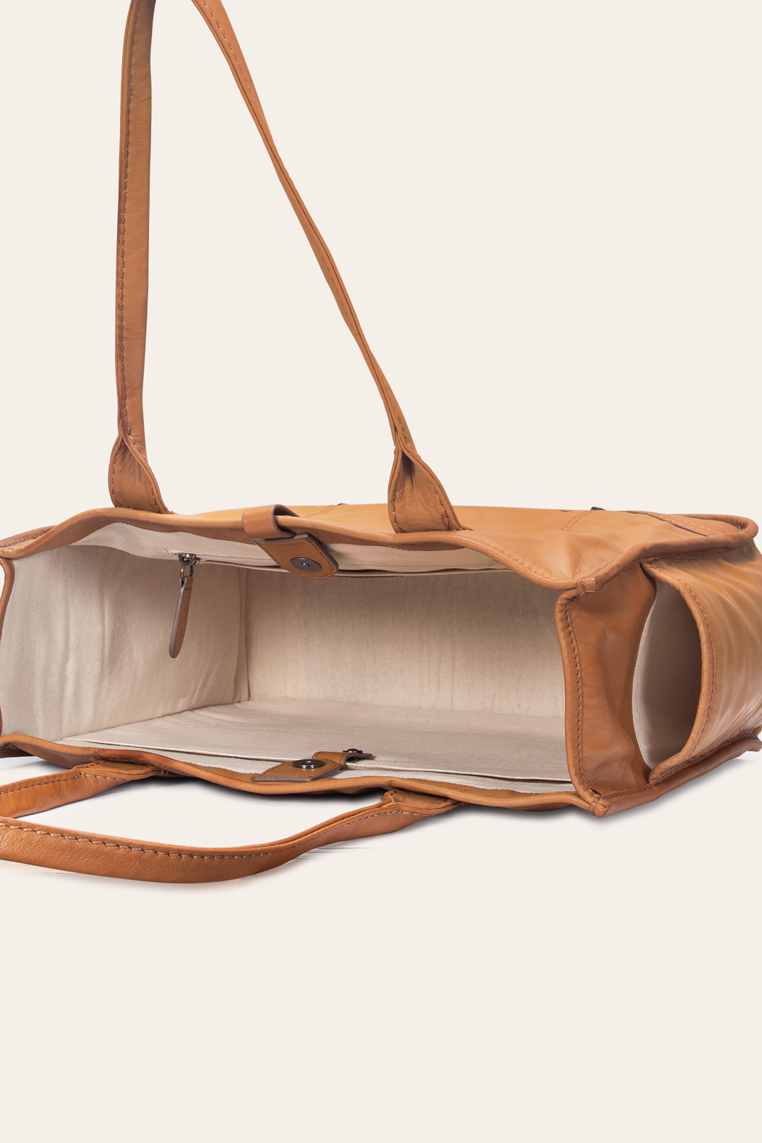 Frye Special Offer | Campus Canyon Tote