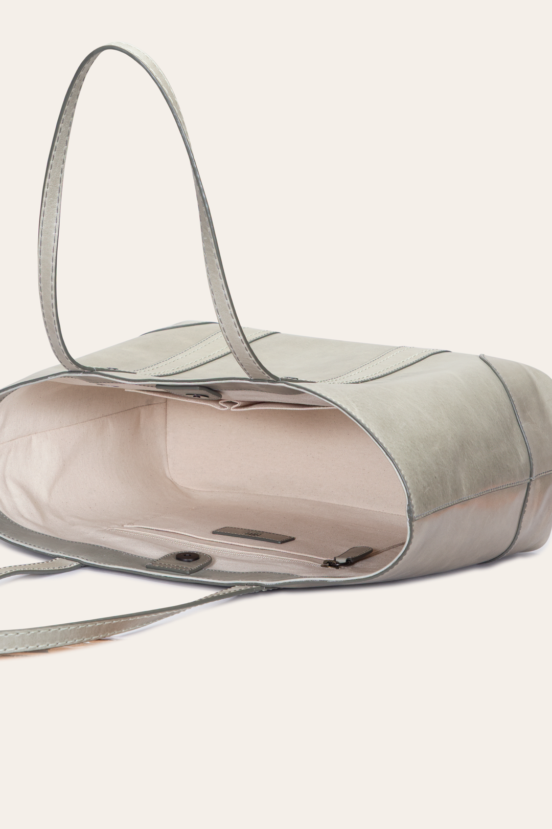 Frye Everyday | Melissa Willow Shopper