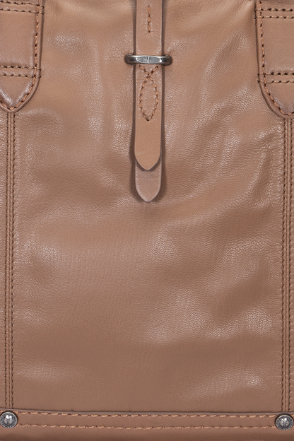 Frye Signature | Women's Campus Tote Bag (Beige)