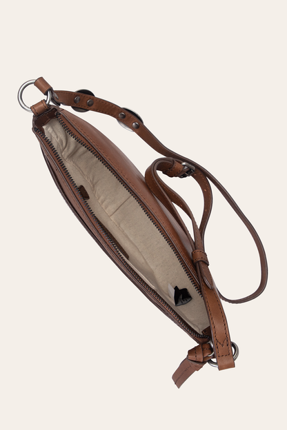 Frye Premium | Women's Cheyenne Saddle Bag (Cognac)