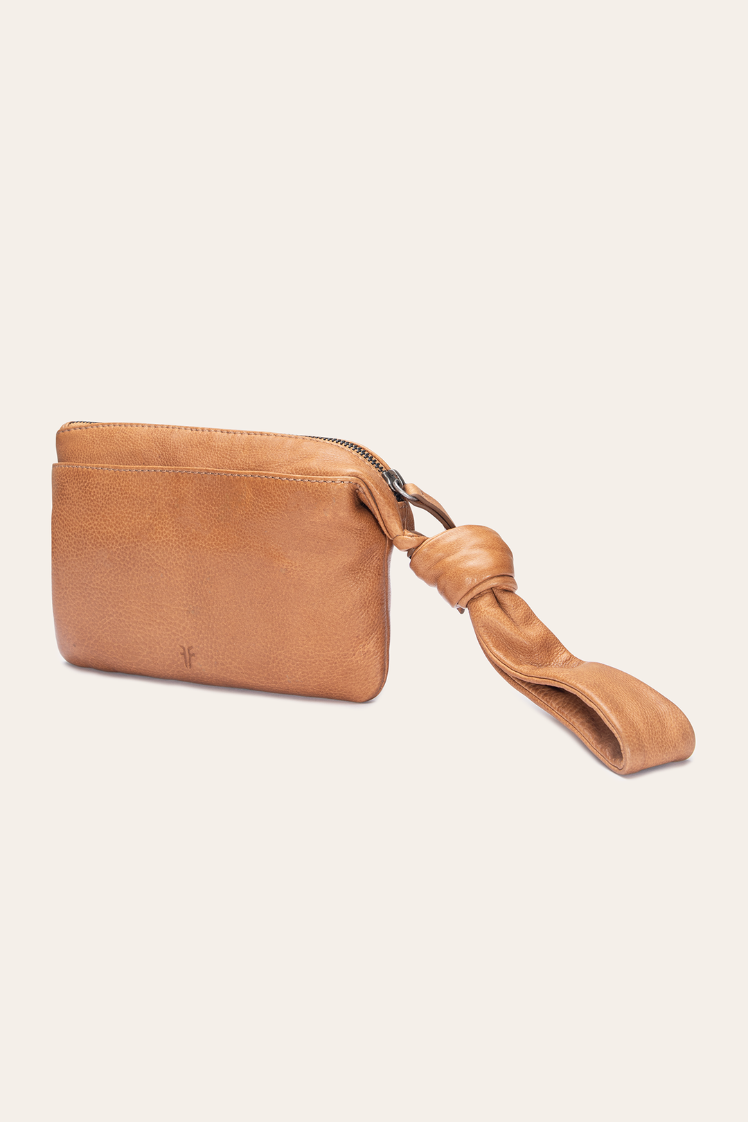 Frye Quality | Nora Beige Knotted Wristlet