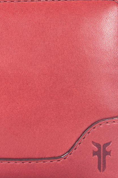 Frye Essential | Melissa Burgundy Small Zip Around