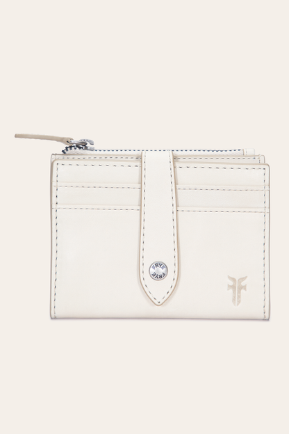 Frye Great Value | Women's Melissa Coin Purse in Oat