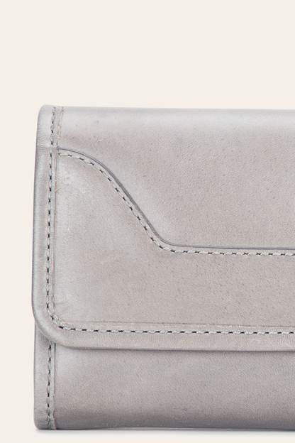 Frye Classic | Melissa Shadow Wallet