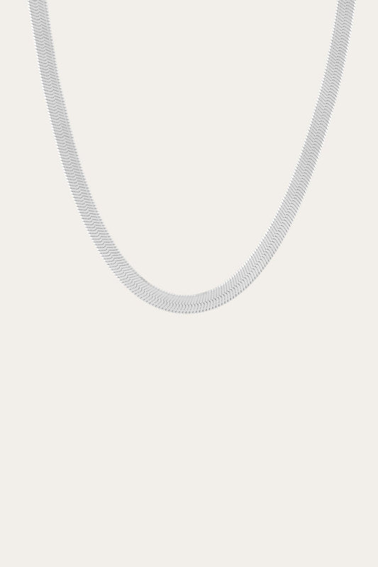 Frye New | Women’s Extra Bold Herringbone Necklace | Aurate x The Frye Company