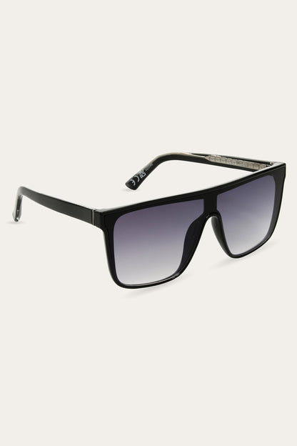 Frye Essential | Ruby Black Sunglasses