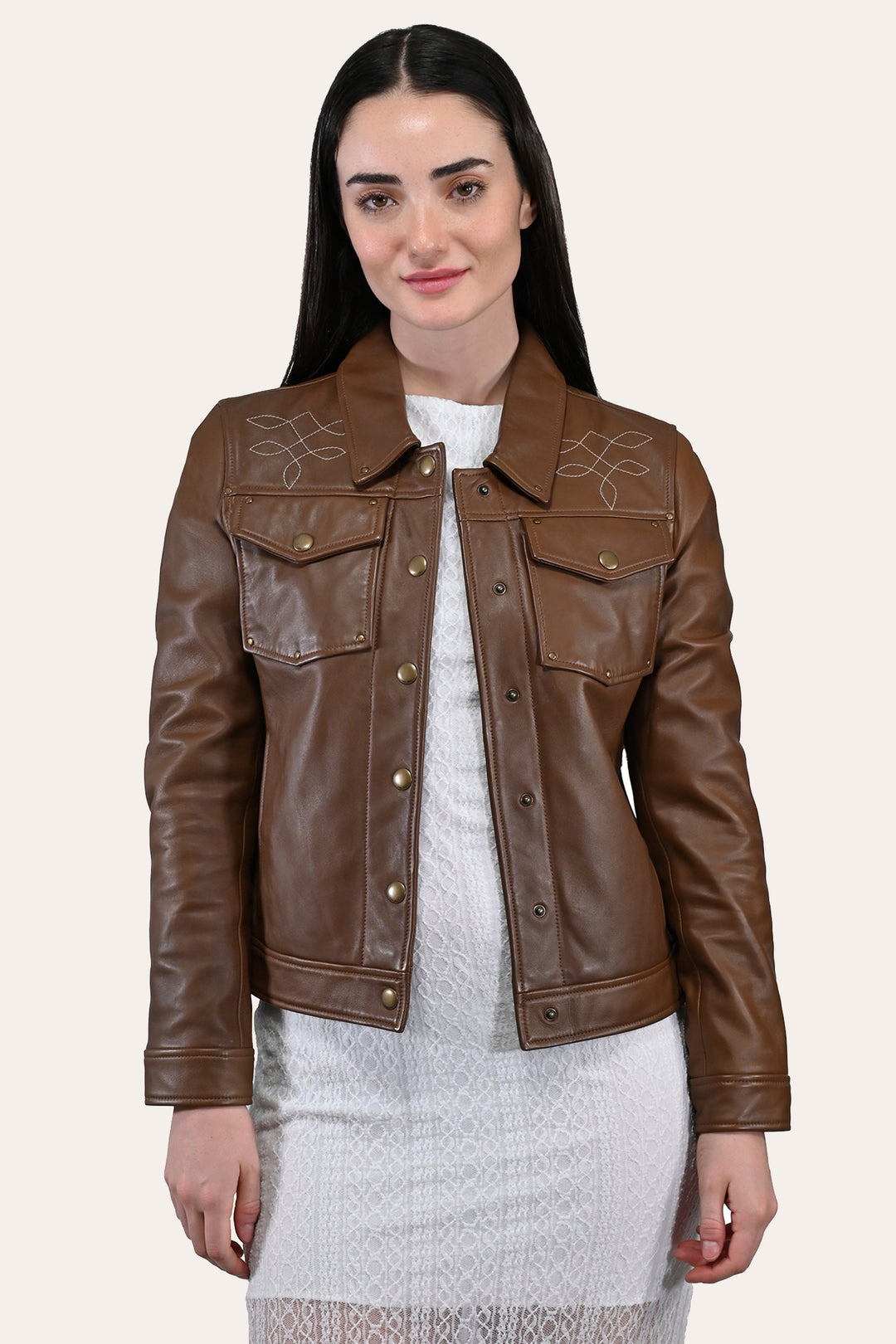 Frye Essential | Women’s Medium Brown Callum Trucker Leather Jacket