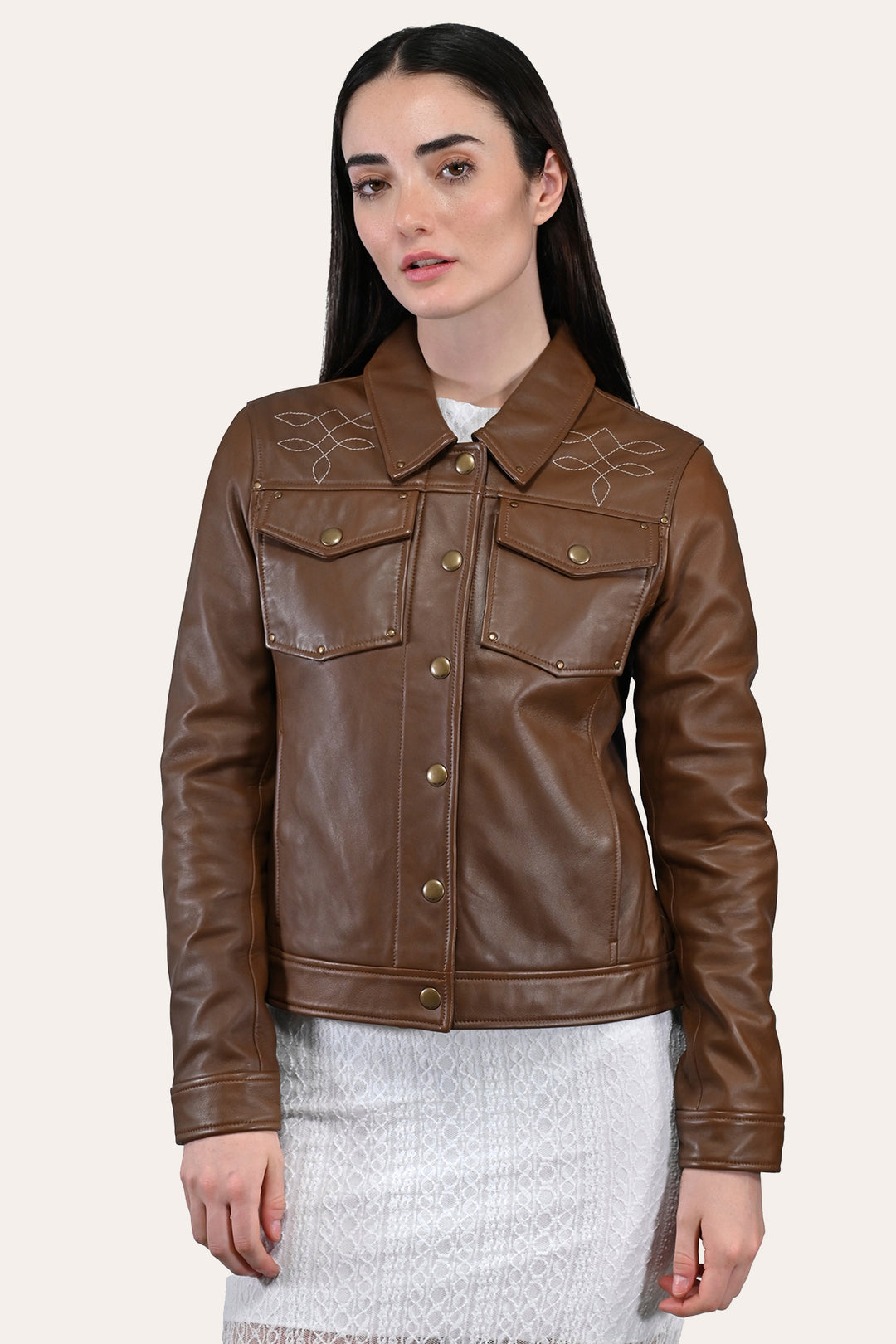 Frye Essential | Women’s Medium Brown Callum Trucker Leather Jacket