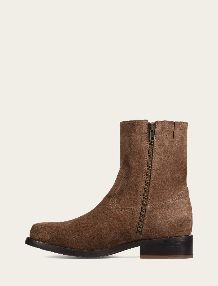 Frye Discount | Campus Inside Zip