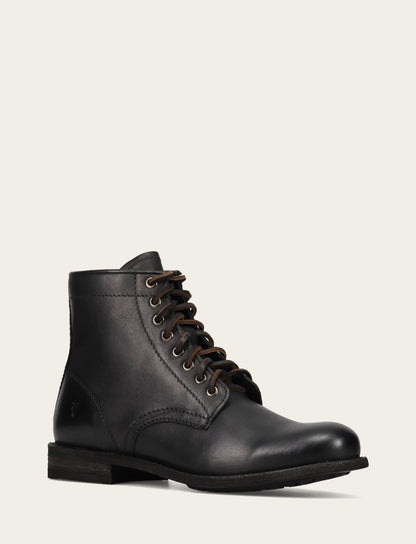 Frye Featured | Men's Black Tyler Flex Lace Up Boots