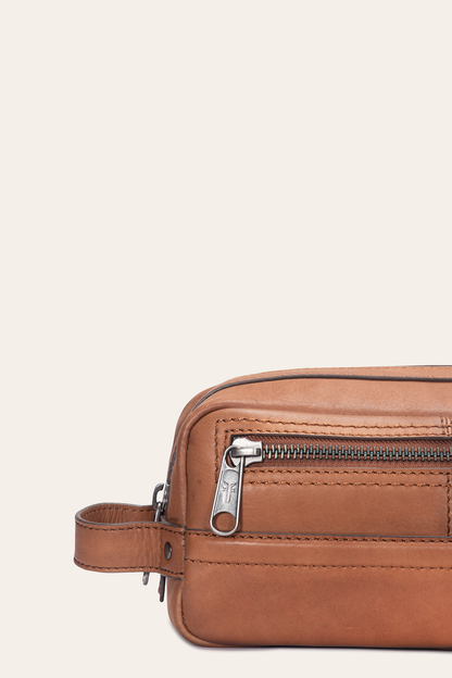 Frye Special Offer | Nash Cognac Dopp Kit