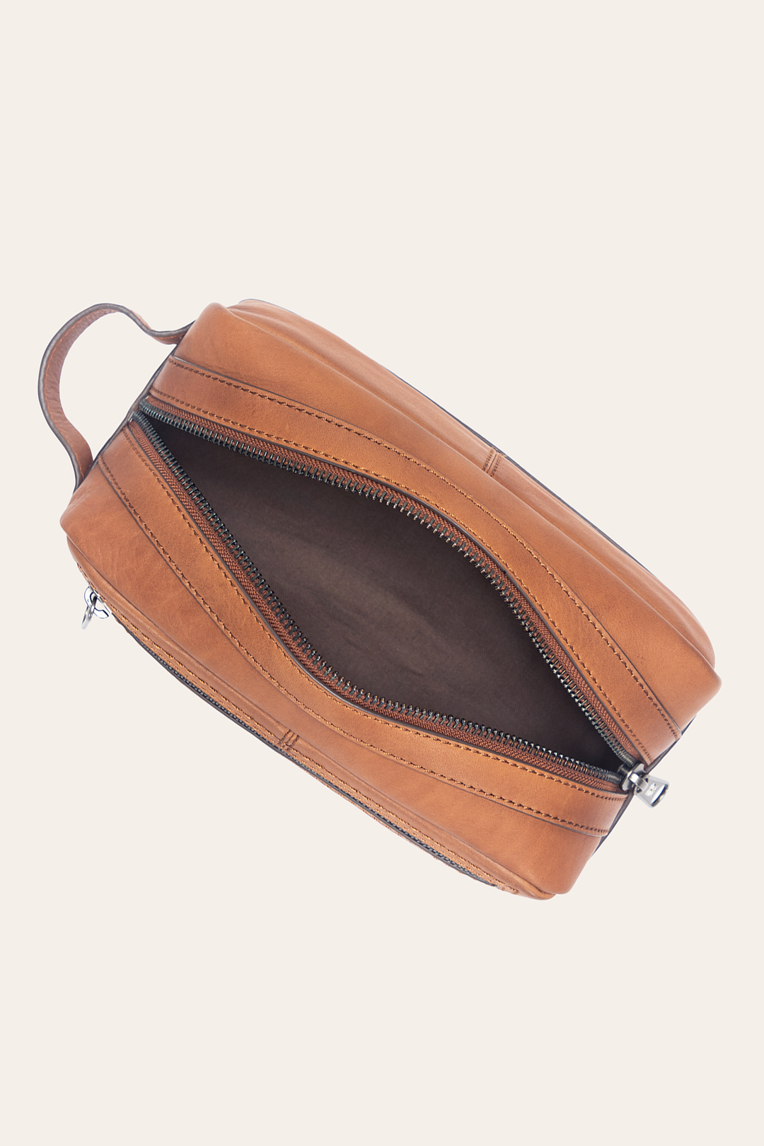 Frye Special Offer | Nash Cognac Dopp Kit